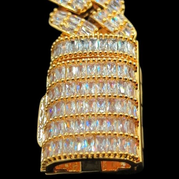 8inch x 20mm 14K Gold Finish Miami Cuban Baguette CZ Bracelet. - Picture 9 of 13